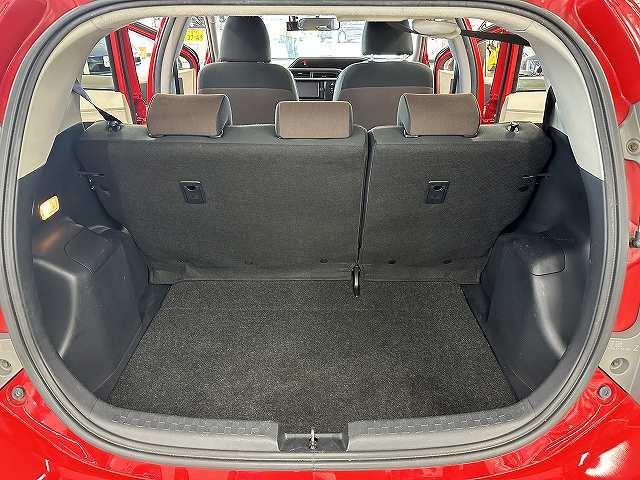 アクア Ｇ　ユーザー買取　純正ナビＴＶ　バックカメラ　ブルートゥースオーディオ　キーフリー　プッシュスタート　前席シートヒーター　ＥＴＣ　前後ドライブレコーダー　スペアタイヤ（9枚目）