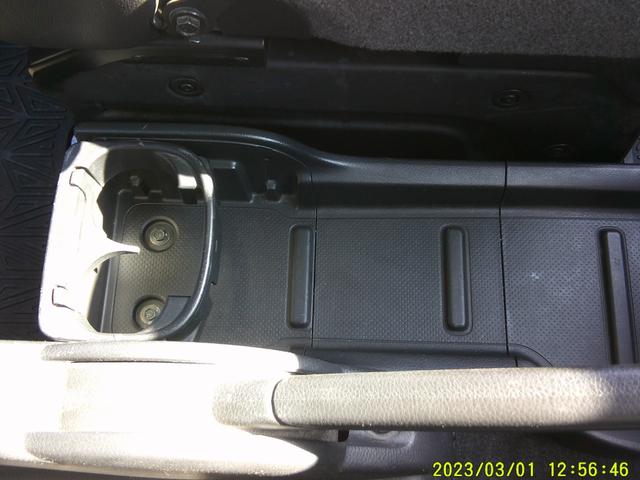 ＮＶ２００バネットバン ＶＸ　純正ナビＴＶ　バックカメラ　ＥＴＣ　パワーウインドー　キーレスキー　ルーフキャリア付き（18枚目）