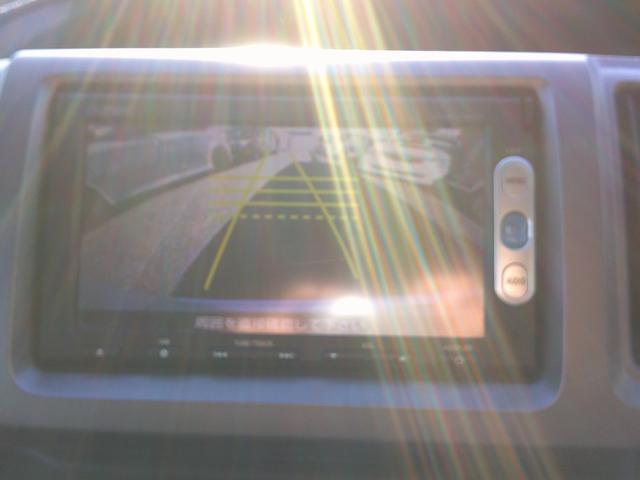 ステップワゴンスパーダ Ｚ　クールスピリット　後期型　８人乗り　純正ナビＴＶブルートゥース付き　バックカメラ　両側パワースライドドア　オートクルーズ　スマートキー２個　ＨＩＤヘッドライト　純正１７インチアルミホイール　ＥＴＣ付き（18枚目）