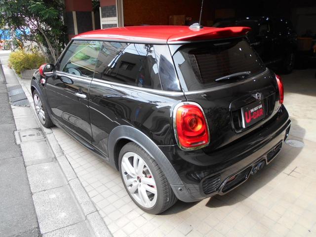 ＭＩＮＩ ジョンクーパーワークス　８速ＡＴ　１７，０００ｋｍ台　ナビ　ＴＶ　バックカメラ　クリアランスソナー　オートクルーズコントロール　アルミホイル　オートマチックハイビーム　オートライト　スマートキー　アイドリングストップ　ＥＴＣ（19枚目）