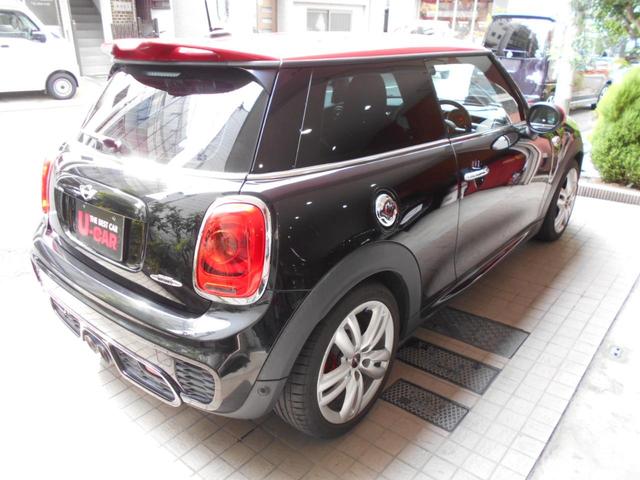 ＭＩＮＩ ジョンクーパーワークス　８速ＡＴ　１７，０００ｋｍ台　ナビ　ＴＶ　バックカメラ　クリアランスソナー　オートクルーズコントロール　アルミホイル　オートマチックハイビーム　オートライト　スマートキー　アイドリングストップ　ＥＴＣ（20枚目）