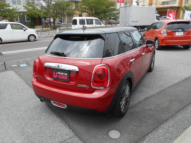 ＭＩＮＩ クーパーＤ　アルミホイール　エアコン　パワーステアリング　運転席エアバッグ　ナビ　バックカメラ　ＬＥＤヘッドライト　フォグランプ　アイドリングストップ　ＥＴＣ　コンフォートアクセス（15枚目）