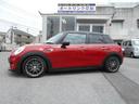 ＭＩＮＩ クーパーＤ　アルミホイール　エアコン　パワーステアリング　運転席エアバッグ　ナビ　バックカメラ　ＬＥＤヘッドライト　フォグランプ　アイドリングストップ　ＥＴＣ　コンフォートアクセス（8枚目）