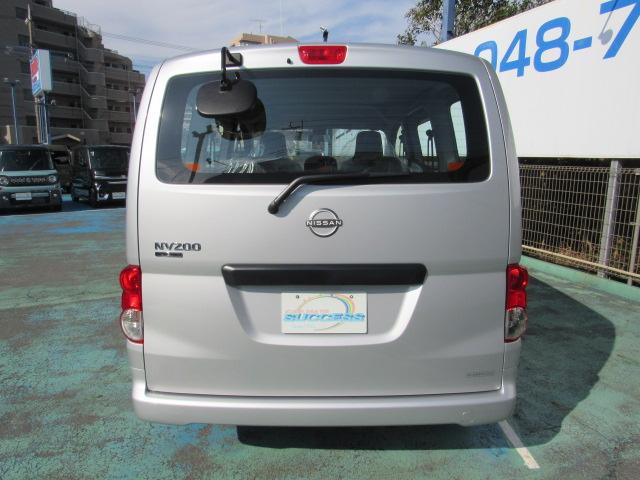 日産 ＮＶ２００バネットバン