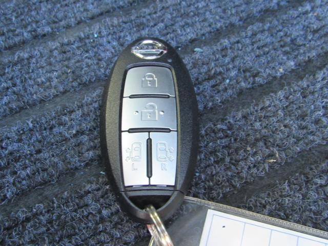 セレナ ハイウェイスターＶ　ワンオーナー／禁煙車／両側パワースライドドア／スマートキー／ＬＥＤヘッドライト／１０インチメモリーナビ／フルセグ／アラウンドビューモニター／ＥＴＣ搭載／ドラレコ／レーダーブレーキ／アイドリングストップ（35枚目）