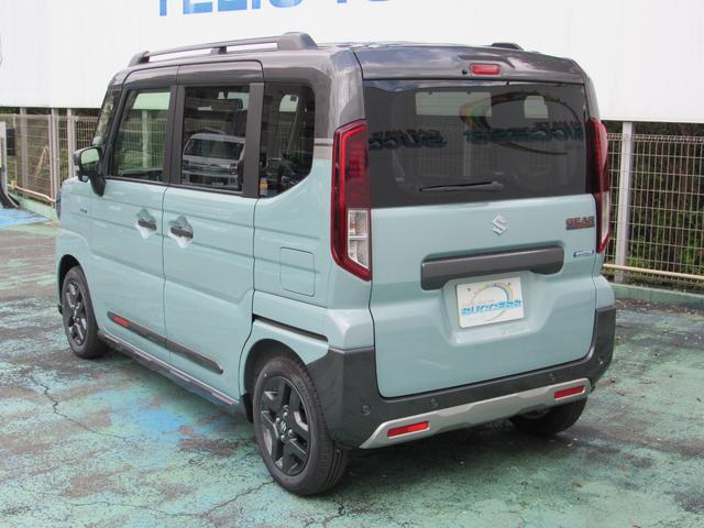 スペーシアギア ハイブリッドＸＺ　ターボ　届出済未使用車／両側パワースライドドア／スマートキー／ＬＥＤヘッドライト／クルーズコントロール／アイドリングストップ／コーナーセンサー／運転席助手席エアバッグ／シートヒーター／イモビライザー／ターボ（10枚目）