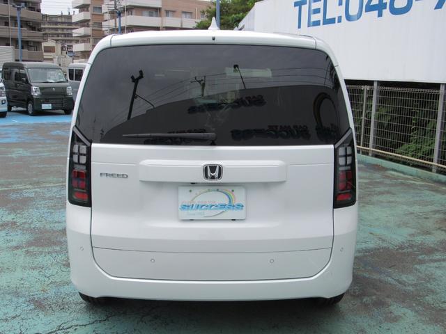 フリード エアー　ＥＸ　登録済未使用車／両側パワースライドドア／スマートキー／ＬＥＤヘッドライト／クルーズコントロール／バックモニター／運転席助手席エアバッグ／レーダーブレーキ／コーナーセンサー／アイドリングストップ（11枚目）