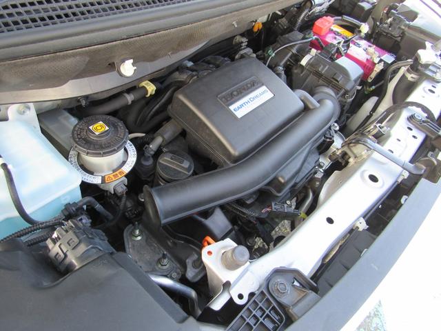 Ｎ－ＢＯＸ Ｇ・Ｌホンダセンシング　禁煙車／両側パワースライドドア／スマートキー／ＬＥＤヘッドライト／メモリーナビ／バックモニター／ＥＴＣ搭載／前後ドラレコ／アイドリングストップ／コーナーセンサー／レーダーブレーキ／運転席助手席エアＢ（17枚目）