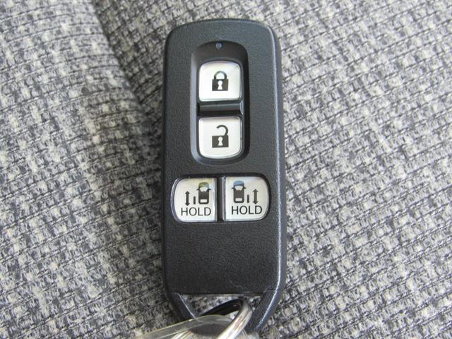 Ｎ－ＢＯＸ Ｇ・Ｌホンダセンシング　禁煙車／両側パワースライドドア／スマートキー／ＬＥＤヘッドライト／メモリーナビ／バックモニター／ＥＴＣ搭載／前後ドラレコ／アイドリングストップ／コーナーセンサー／レーダーブレーキ／運転席助手席エアＢ（34枚目）
