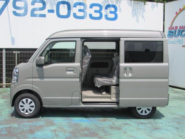 エブリイ ジョインターボ　届出済未使用車／スマートキー／ＬＥＤヘッドライト／両側スライドドア／アイドリングストップ／コーナーセンサー／レーダーブレーキ／運転席助手席エアバッグ／シートヒーター／４ＷＤ／ターボ（10枚目）