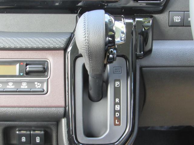 ソリオバンディット ハイブリッドＭＶ　登録済未使用車／両側パワースライドドア／スマートキー／ＬＥＤヘッドライト／クルーズコントロール／アイドリングストップ／コーナーセンサー／レーダーブレーキ／運転席助手席エアバッグ／サイドエアバッグ（25枚目）