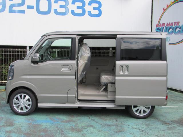 エブリイワゴン ＰＺターボスペシャル　届出済未使用車／スマートキー／両側パワースライドドア／ＬＥＤヘッドライト／アイドリングストップ／コーナーセンサー／レーダーブレーキ／運転席助手席エアバッグ／シートヒーター（10枚目）