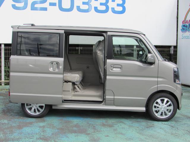 エブリイワゴン ＰＺターボスペシャル　届出済未使用車／スマートキー／両側パワースライドドア／ＬＥＤヘッドライト／アイドリングストップ／コーナーセンサー／レーダーブレーキ／運転席助手席エアバッグ／シートヒーター（15枚目）