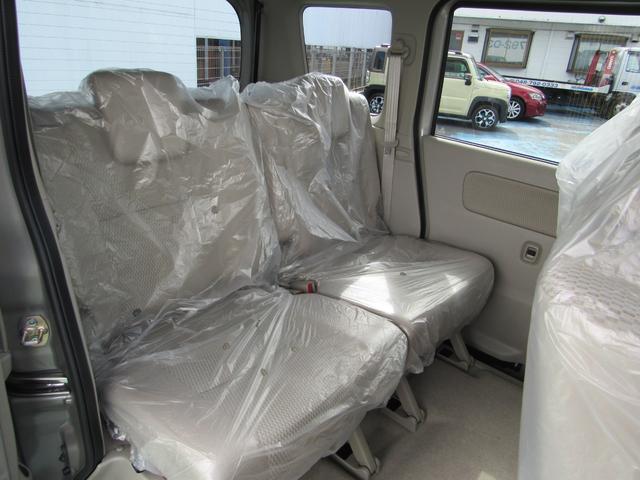 エブリイワゴン ＰＺターボスペシャル　届出済未使用車／スマートキー／両側パワースライドドア／ＬＥＤヘッドライト／アイドリングストップ／コーナーセンサー／レーダーブレーキ／運転席助手席エアバッグ／シートヒーター（25枚目）