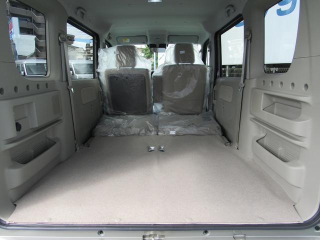 エブリイワゴン ＰＺターボスペシャル　届出済未使用車／スマートキー／両側パワースライドドア／ＬＥＤヘッドライト／アイドリングストップ／コーナーセンサー／レーダーブレーキ／運転席助手席エアバッグ／シートヒーター（28枚目）