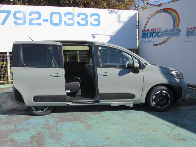 シエンタ ハイブリッドZ 登録済未使用車/コンフォートP/メモリーナビ/フルセグ/スマートキー/両側パワースライドドア/LEDヘッドライト/クルーズコントロール/アラウンドビューモニター対応/ETC2.0搭載(14枚目)