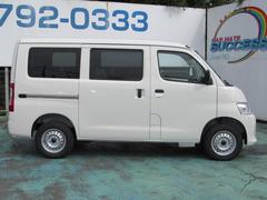 �����ޥå��������� �ǣ̡���Ͽ��̤���Ѽ֡������쥹��ξ¦���饤�ɥɥ����̣ţĥإåɥ饤�� 0561213A30251104W001 7