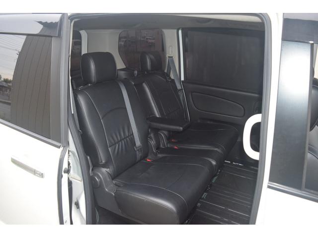 セレナ ハイウェイスター S-ハイブリッド DVD再生・ブルートゥース&USB接続・バックカメラ・ETC・クルーズコントロール・両側オートスライドドア・インテリキー・シートカバー・LEDヘッドライト(19枚目)