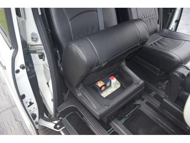 セレナ ハイウェイスター S-ハイブリッド DVD再生・ブルートゥース&USB接続・バックカメラ・ETC・クルーズコントロール・両側オートスライドドア・インテリキー・シートカバー・LEDヘッドライト(25枚目)