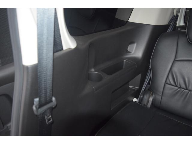 セレナ ハイウェイスター S-ハイブリッド DVD再生・ブルートゥース&USB接続・バックカメラ・ETC・クルーズコントロール・両側オートスライドドア・インテリキー・シートカバー・LEDヘッドライト(31枚目)