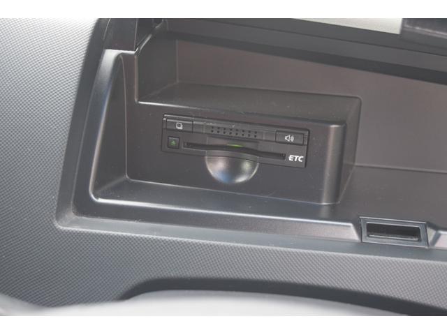 エスティマ アエラス　オリジナルツートン・純正フルセグ地デジＨＤＤナビ・ＤＶＤ再生・ブルートゥース接続・Ｂカメラ・両側オートスライドドア・７人乗り・ＥＴＣ・クルーズコントロール・ＨＩＤヘッドライト・Ｓキー（28枚目）