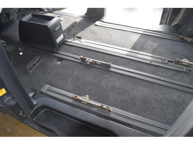 エスティマ アエラス　オリジナルツートン・純正フルセグ地デジＨＤＤナビ・ＤＶＤ再生・ブルートゥース接続・Ｂカメラ・両側オートスライドドア・７人乗り・ＥＴＣ・クルーズコントロール・ＨＩＤヘッドライト・Ｓキー（62枚目）