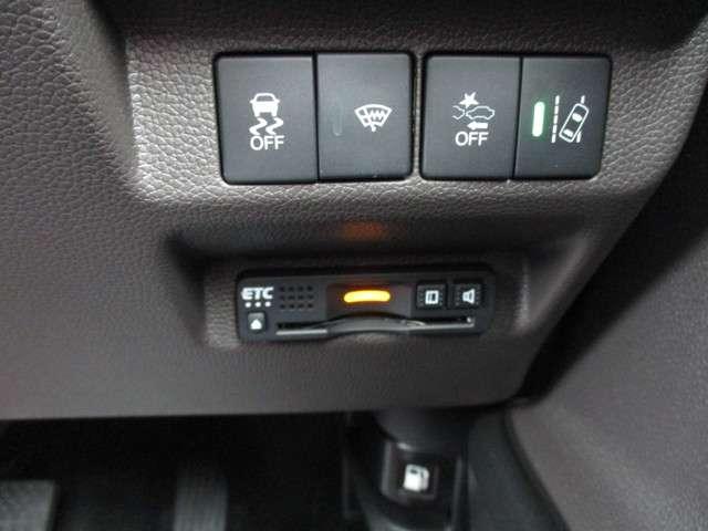 ハイブリッド・Gホンダセンシング ワンオーナー 衝突軽減 オートクルーズ レーンキープ 純正ナビ リヤカメラ ETC LEDヘッドライト(12枚目)