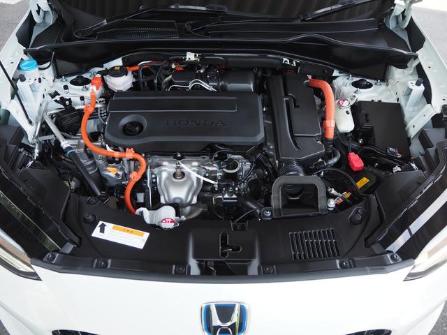ＺＲ－Ｖ ｅ：ＨＥＶＸ　ホンダセンシング　純正１１．４ＩＮナビ　フルセグ　Ｒカメラ　障害物センサー　ＰＷゲート　アルミホイール　ＬＥＤライト　ホンダコネクト　ワンオーナー車　パワーゲート　踏み間違い防止　地デジ　前後センサー（29枚目）