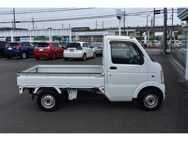 キャリイトラック ＫＣ　エアコン　パワーステアリング　４ＷＤ　整備点検記録簿　パワステ付　１オーナー　ＡＣ（9枚目）