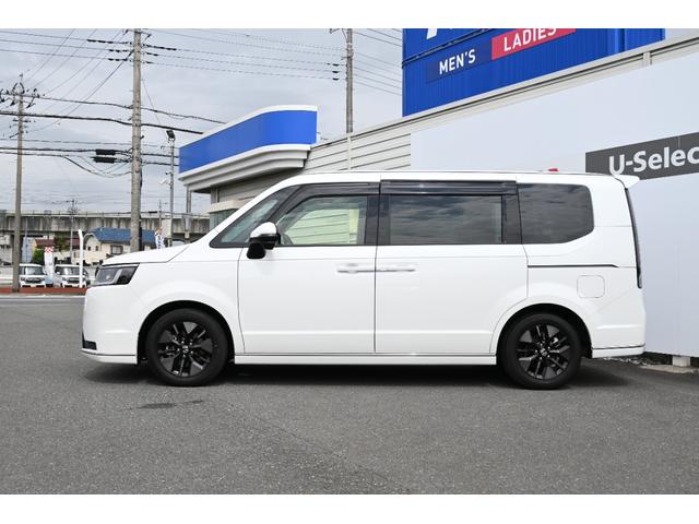 ステップワゴン スパーダ　ホンダセンシング　純正１１．４ＩＮナビ　Ｒカメラ　２．０ＥＴＣ　ＦＲドラレコ　障害物センサー　シートヒーター　オットマン　ＰＷゲート　アルミホイール　ＬＥＤライト　両側Ｐスライドドア　ＷＡＣ　ターボ車（8枚目）