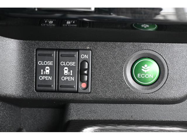 ステップワゴンスパーダ スパーダハイブリッドＧ・ＥＸホンダセンシングブラスタ　純正１０ＩＮナビ　Ｒカメラ　ＥＴＣ　シートヒーター　アルミホイール　ＬＥＤライト　両側Ｐスライドドア　リアカメラ　ＡＣ　１オーナー　セキュリティアラーム　ＣＭＢＳ　ＡＢＳ　左右電動スライドドア　ＤＶＤ（14枚目）