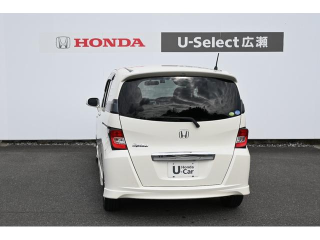 フリードスパイク Ｇエアロ　雹害現状車　純正ナビ　ワンセグ　ＦＲカメラ　ＥＴＣ　アルミホイール　ＨＩＤライト　左ＰＷスライドドア　１オーナー車　インテリキー　Ｂカメ　キーレス　ナビＴＶ　整備記録簿　助手席エアバッグ　ＡＡＣ（10枚目）