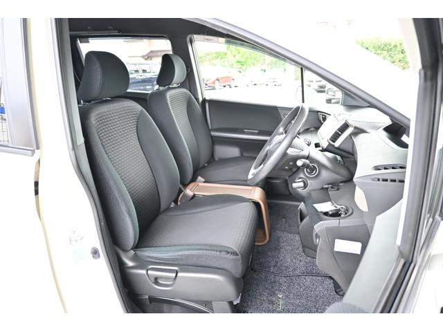 フリードスパイク Ｇエアロ　雹害現状車　純正ナビ　ワンセグ　ＦＲカメラ　ＥＴＣ　アルミホイール　ＨＩＤライト　左ＰＷスライドドア　１オーナー車　インテリキー　Ｂカメ　キーレス　ナビＴＶ　整備記録簿　助手席エアバッグ　ＡＡＣ（16枚目）