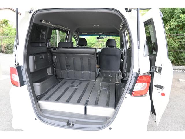 フリードスパイク Ｇエアロ　雹害現状車　純正ナビ　ワンセグ　ＦＲカメラ　ＥＴＣ　アルミホイール　ＨＩＤライト　左ＰＷスライドドア　１オーナー車　インテリキー　Ｂカメ　キーレス　ナビＴＶ　整備記録簿　助手席エアバッグ　ＡＡＣ（20枚目）
