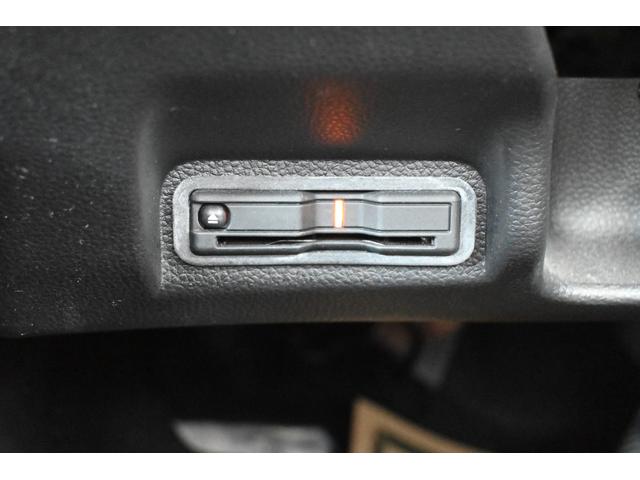 ヴェゼル ｅ：ＨＥＶＺ　ホンダセンシング　純正９ＩＮナビ　Ｒカメラ　２．０ＥＴＣ　ＦＲドラレコ　障害物センサー　シートヒーター　ＰＷゲート　アルミホイール　ＬＥＤライト　ホンダコネクト　リモコンエンジンスターター　１オナ（17枚目）