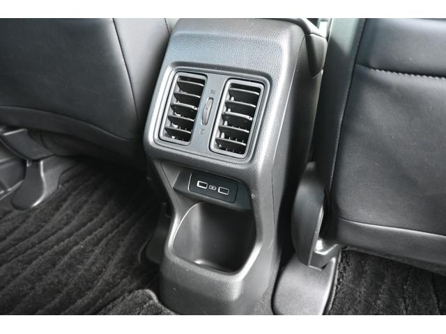 ヴェゼル ｅ：ＨＥＶＺ　ホンダセンシング　純正９ＩＮナビ　Ｒカメラ　２．０ＥＴＣ　ＦＲドラレコ　障害物センサー　シートヒーター　ＰＷゲート　アルミホイール　ＬＥＤライト　ホンダコネクト　リモコンエンジンスターター　１オナ（24枚目）