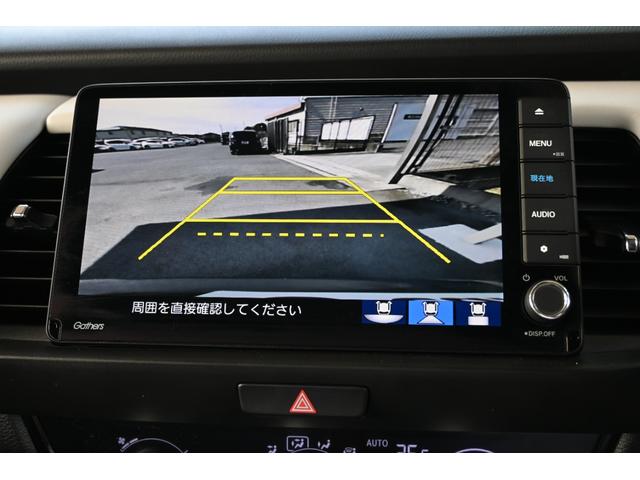 フィット ホーム ホンダセンシング 純正9INナビ Rカメラ ETC FRドラレコ 障害物センサー LEDライト 衝突軽減ブレーキ ワンオーナー リアカメ クリアランスソナー フルセグTV 記録簿付 エアバッグ DVD(3枚目)