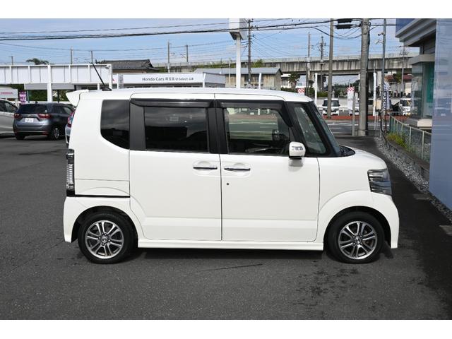 N-BOXカスタム GSSパッケージ 追突軽減ブレーキ 純正ナビ ワンセグ Rカメラ HIDライト アルミホイール 両側Pスライドドア 両側パワ-スライドドア TVナビ 整備記録簿 スマ-トキ- 1オーナ Bカメ エアコン ESC DVD(8枚目)