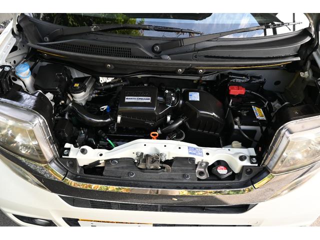 N-BOXカスタム GSSパッケージ 追突軽減ブレーキ 純正ナビ ワンセグ Rカメラ HIDライト アルミホイール 両側Pスライドドア 両側パワ-スライドドア TVナビ 整備記録簿 スマ-トキ- 1オーナ Bカメ エアコン ESC DVD(25枚目)