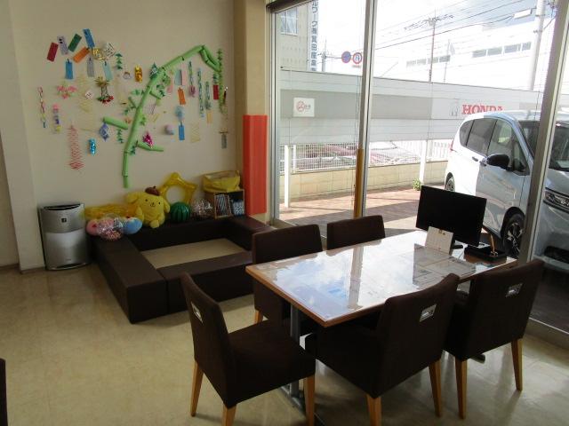 N-BOXカスタム GSSパッケージ 追突軽減ブレーキ 純正ナビ ワンセグ Rカメラ HIDライト アルミホイール 両側Pスライドドア 両側パワ-スライドドア TVナビ 整備記録簿 スマ-トキ- 1オーナ Bカメ エアコン ESC DVD(49枚目)