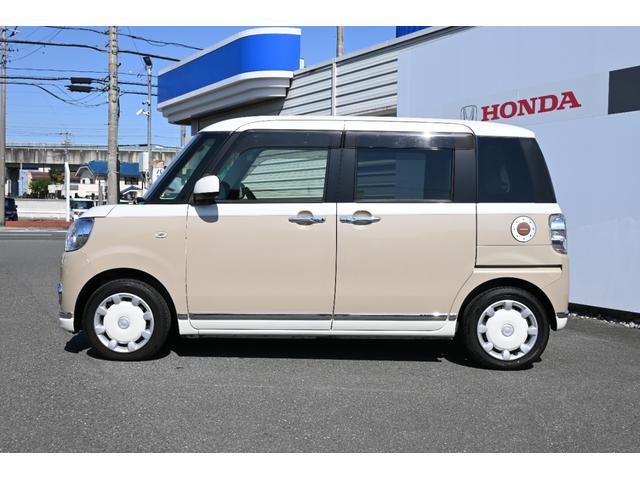 ムーヴキャンバス ＸメイクアップＳＡＩＩ　スマートアシストＩＩ　純正ナビ　フルセグ　Ｒカメラ　ＥＴＣ　アイドルストップ　ＥＳＣ　ＡＣ　キーフリ　スマキー　サイドエアバッグ　バックカメラ　エアバッグ　両側スライドドア　ＡＢＳ　助手席エアバッグ（8枚目）