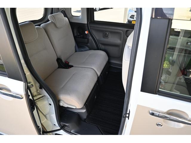 ムーヴキャンバス ＸメイクアップＳＡＩＩ　スマートアシストＩＩ　純正ナビ　フルセグ　Ｒカメラ　ＥＴＣ　アイドルストップ　ＥＳＣ　ＡＣ　キーフリ　スマキー　サイドエアバッグ　バックカメラ　エアバッグ　両側スライドドア　ＡＢＳ　助手席エアバッグ（17枚目）