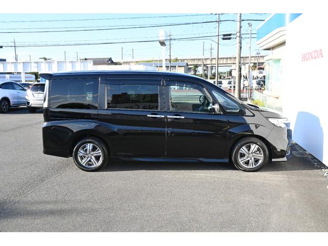ステップワゴンスパーダ ｅ：ＨＥＶスパーダＧ・ＥＸホンダセンシング　純正１０ＩＮナビ　Ｒモニター　Ｒカメラ　２．０ＥＴＣ　ＦＲドラレコ　シートヒーター　アルミホイール　ＬＥＤライト　両側Ｐスライドドア　エアバック　地デジ　クルコン　サイドエアバッグ　シ－トヒ－タ－（9枚目）