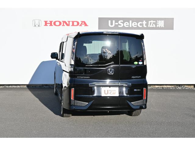 ステップワゴンスパーダ ｅ：ＨＥＶスパーダＧ・ＥＸホンダセンシング　純正１０ＩＮナビ　Ｒモニター　Ｒカメラ　２．０ＥＴＣ　ＦＲドラレコ　シートヒーター　アルミホイール　ＬＥＤライト　両側Ｐスライドドア　エアバック　地デジ　クルコン　サイドエアバッグ　シ－トヒ－タ－（10枚目）