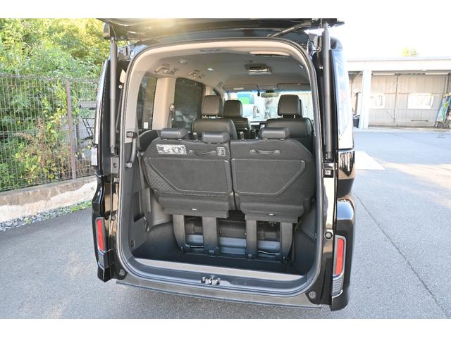 ステップワゴンスパーダ ｅ：ＨＥＶスパーダＧ・ＥＸホンダセンシング　純正１０ＩＮナビ　Ｒモニター　Ｒカメラ　２．０ＥＴＣ　ＦＲドラレコ　シートヒーター　アルミホイール　ＬＥＤライト　両側Ｐスライドドア　エアバック　地デジ　クルコン　サイドエアバッグ　シ－トヒ－タ－（23枚目）