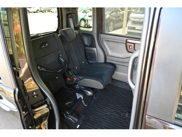 Ｎ－ＢＯＸカスタム Ｇ・Ｌホンダセンシング　カロッツェリアナビ　フルセグ　Ｒカメラ　ＥＴＣ　アルミホイール　ＬＥＤライト　左ＰＷスライドドア　地デジＴＶ　整備記録簿　助手席エアバッグ　キーレス　アイドリングＳＴ　セキュリティーアラーム　ナビＴＶ（19枚目）