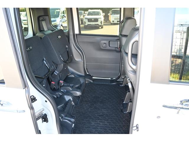 N-BOXカスタム ターボ ホンダセンシング 純正9INナビ マルチビューカメラ 2.0ETC FRドラレコ 障害物センサー シートヒーター アルミホイール LEDライト 両側Pスライドドア イモビライザー 1オナ 衝突被害軽減(24枚目)