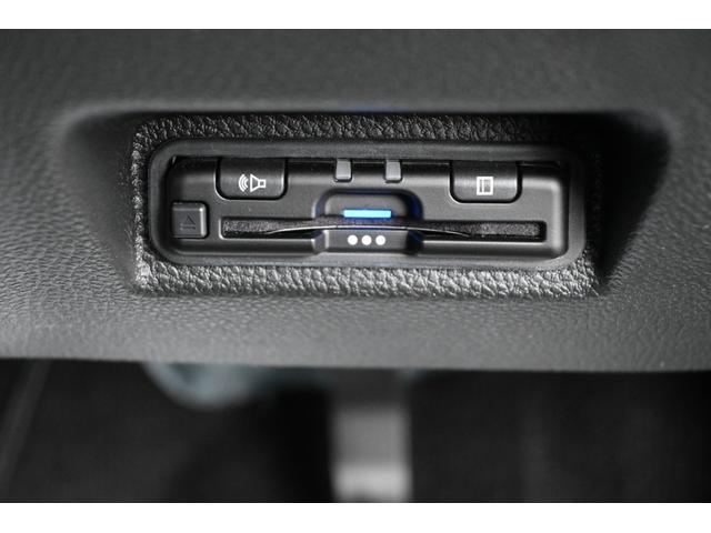 WR-V Z+ ホンダセンシング 純正8INナビ Rカメラ ETC FRドラレコ 障害物センサー 急アクセル抑制機能 アルミホイール LEDライト ホンダコネクト 当社業務車 クリソナ 追突軽減ブレーキ USB(16枚目)