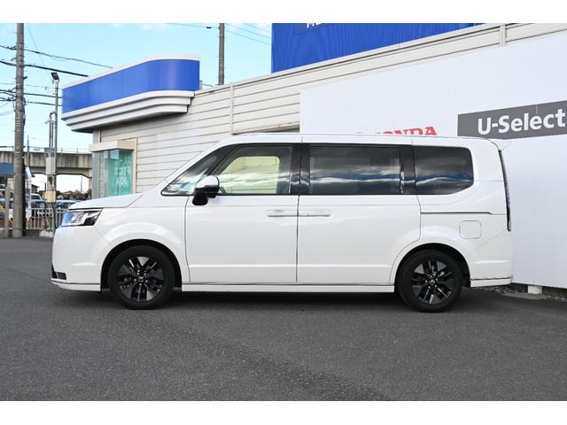 ステップワゴン e:HEVスパーダ ホンダセンシング 純正11.4INナビ Rカメラ 2.0ETC 障害物センサー シートヒーター オットマン PWゲート アルミホイール LEDライト 両側Pスライドドア ホンダコネクト 1オーナー(8枚目)