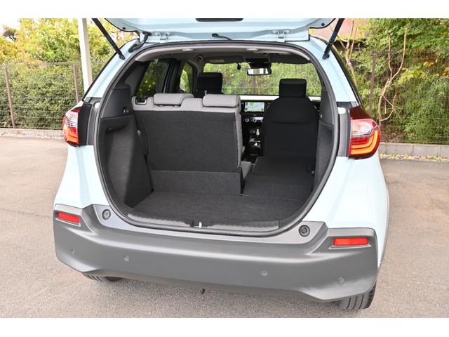 フィット クロスター ホンダセンシング 純正9INナビ Rカメラ ETC FRドラレコ 障害物センサー アルミホイール LEDライト ホンダコネクト パーキングセンサー 地デジ Bカメ スマートキ ナビTV Aストップ(24枚目)